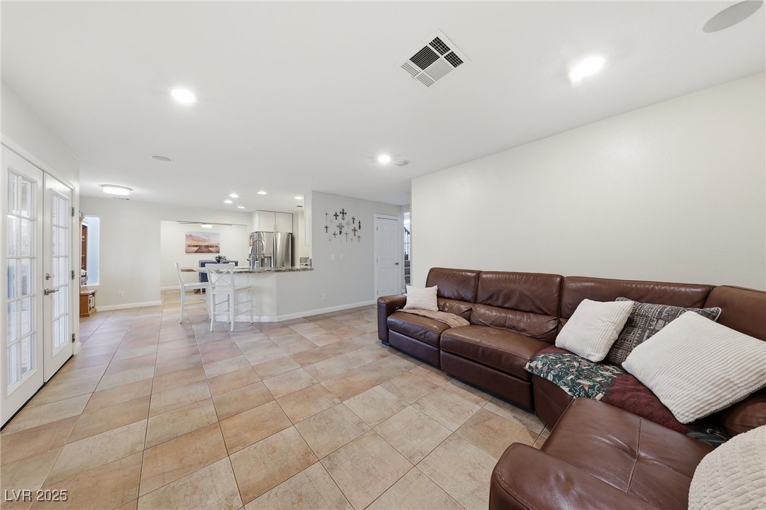 9429 Abalone Way Property Photo 17