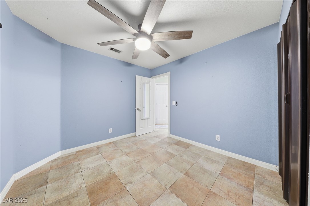 9429 Abalone Way Property Photo 24