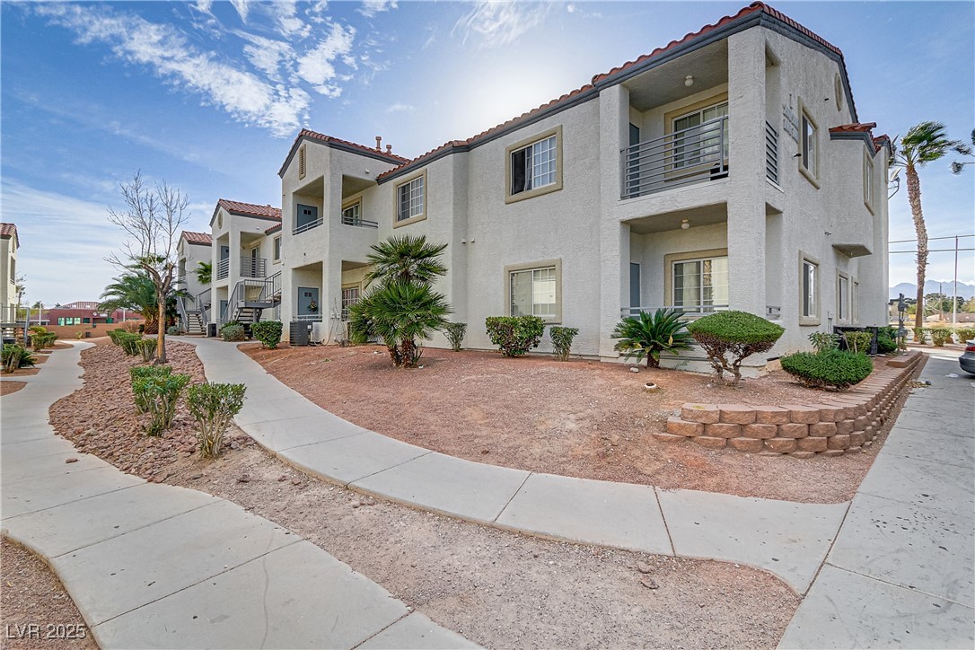 3318 North Decatur Boulevard 2007 Property Photo 1