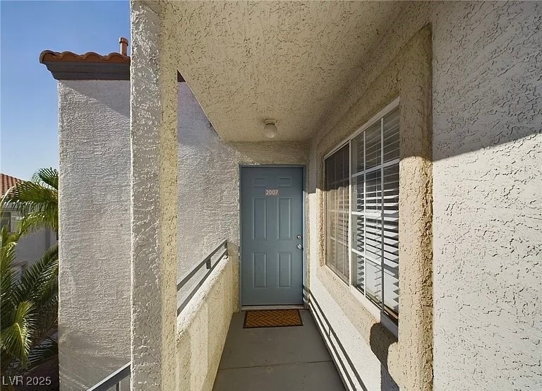 3318 North Decatur Boulevard 2007 Property Photo 3