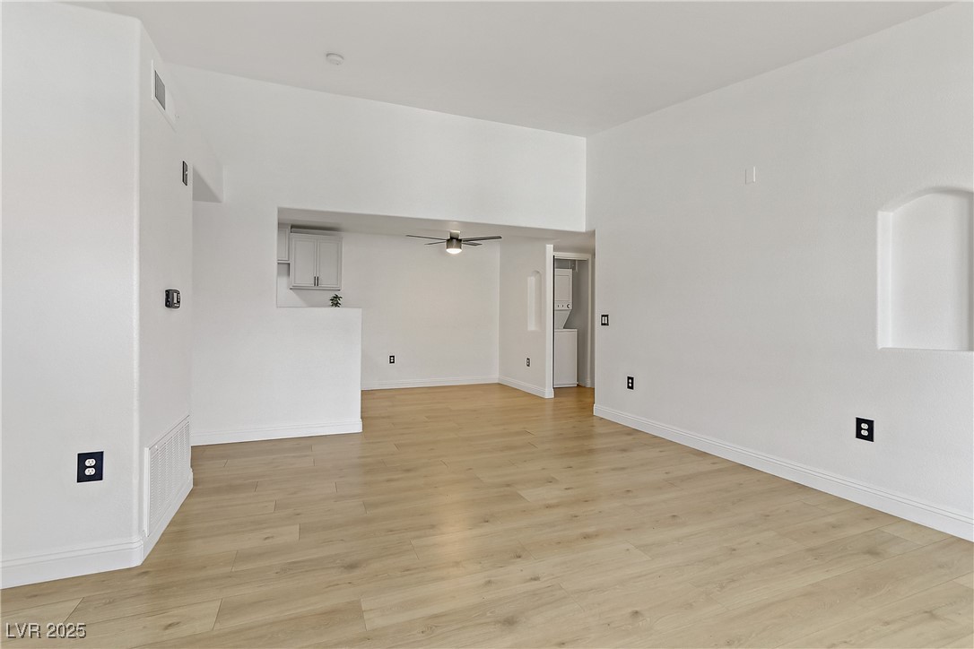 3318 North Decatur Boulevard 2007 Property Photo 6