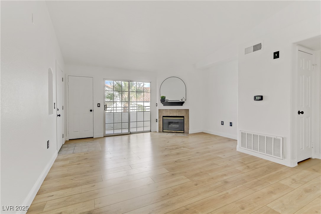 3318 North Decatur Boulevard 2007 Property Photo 8