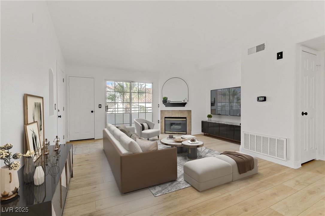 3318 North Decatur Boulevard 2007 Property Photo 9