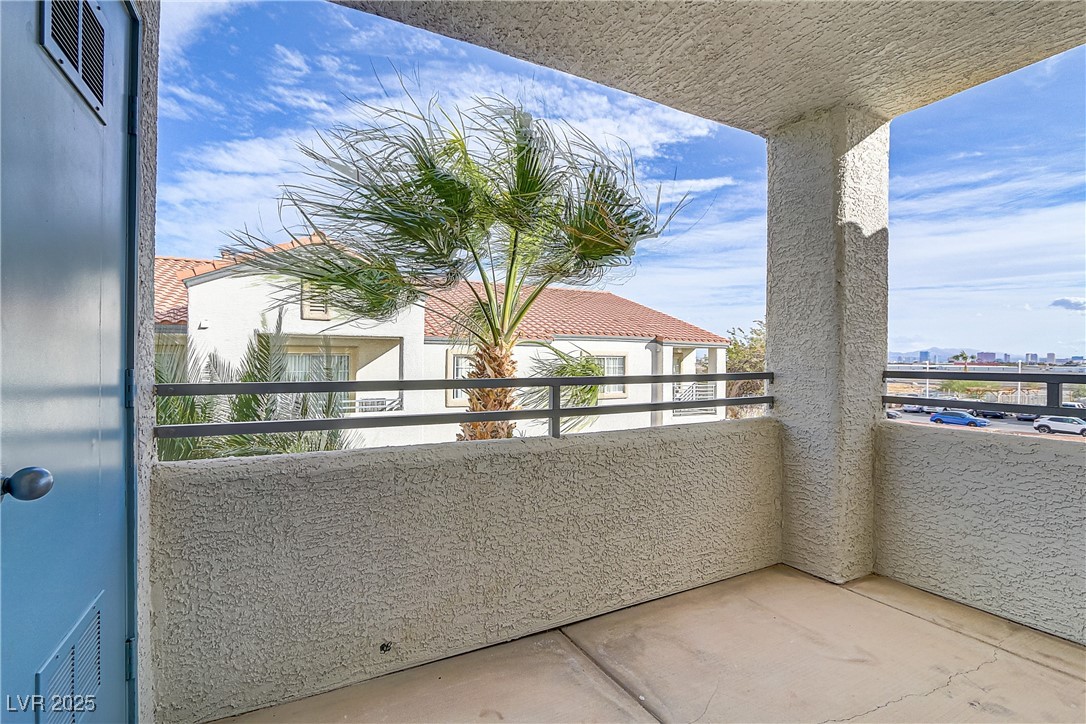 3318 North Decatur Boulevard 2007 Property Photo 28