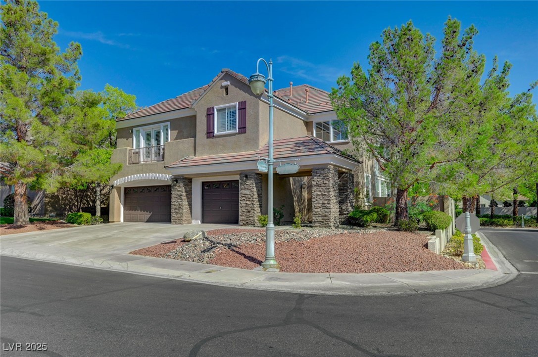 9600 Royal Lamb Drive Property Photo 6