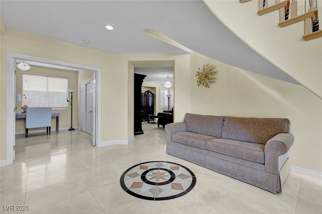 9600 Royal Lamb Drive Property Photo 13