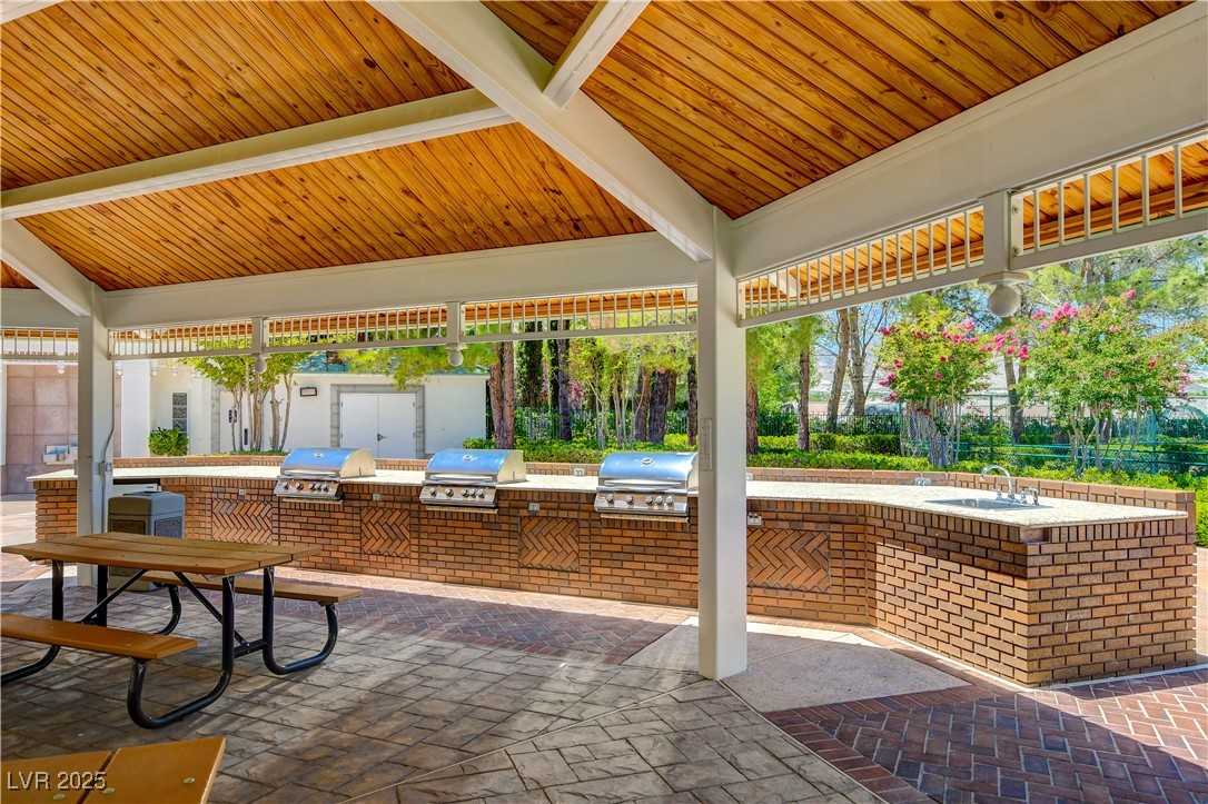 9600 Royal Lamb Drive Property Photo 81