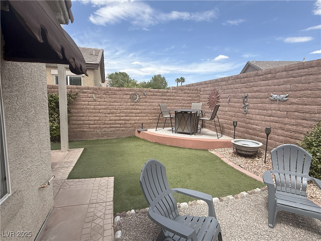 3744 Fading Sun Street Property Photo 46