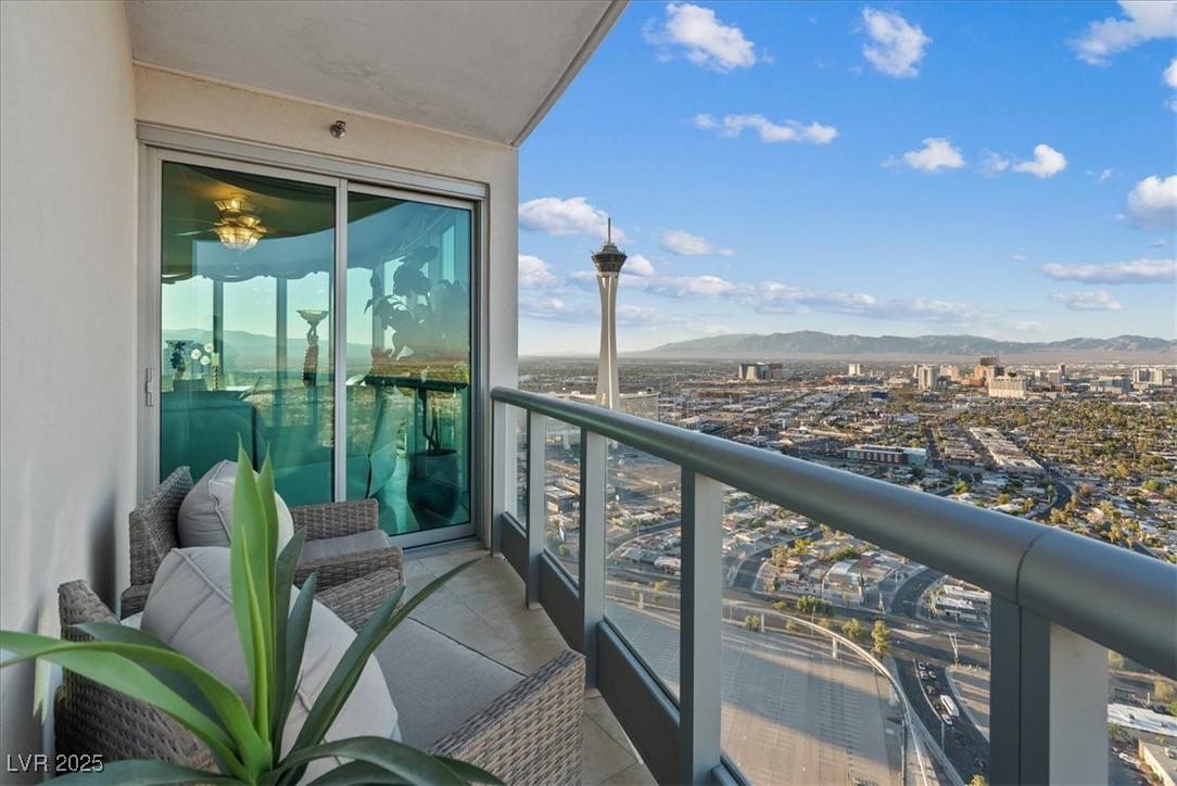 322 Karen Avenue 4207 Property Photo 17