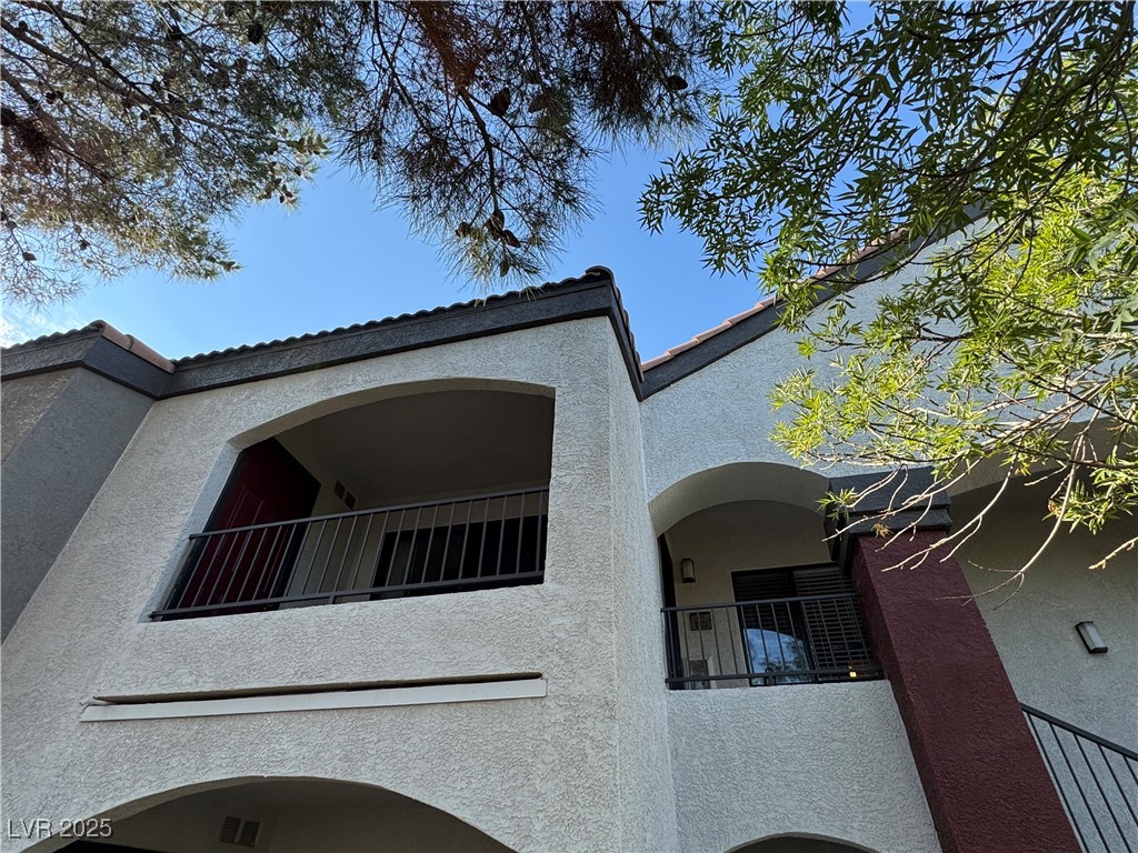 950 Seven Hills Drive 1921 Property Photo 1