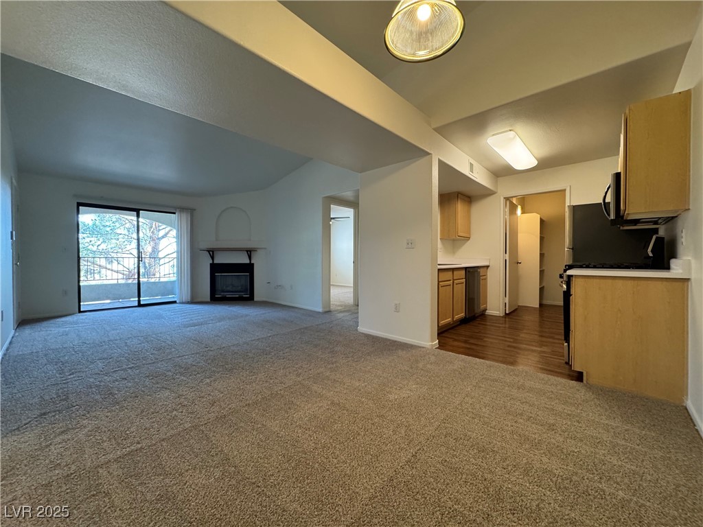 950 Seven Hills Drive 1921 Property Photo 5