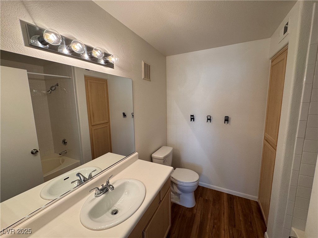 950 Seven Hills Drive 1921 Property Photo 21