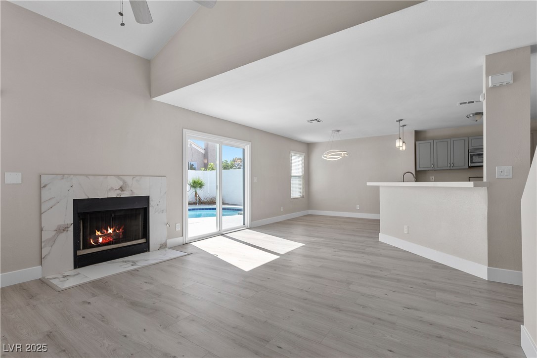 3328 Summerfield Lane Property Photo 4