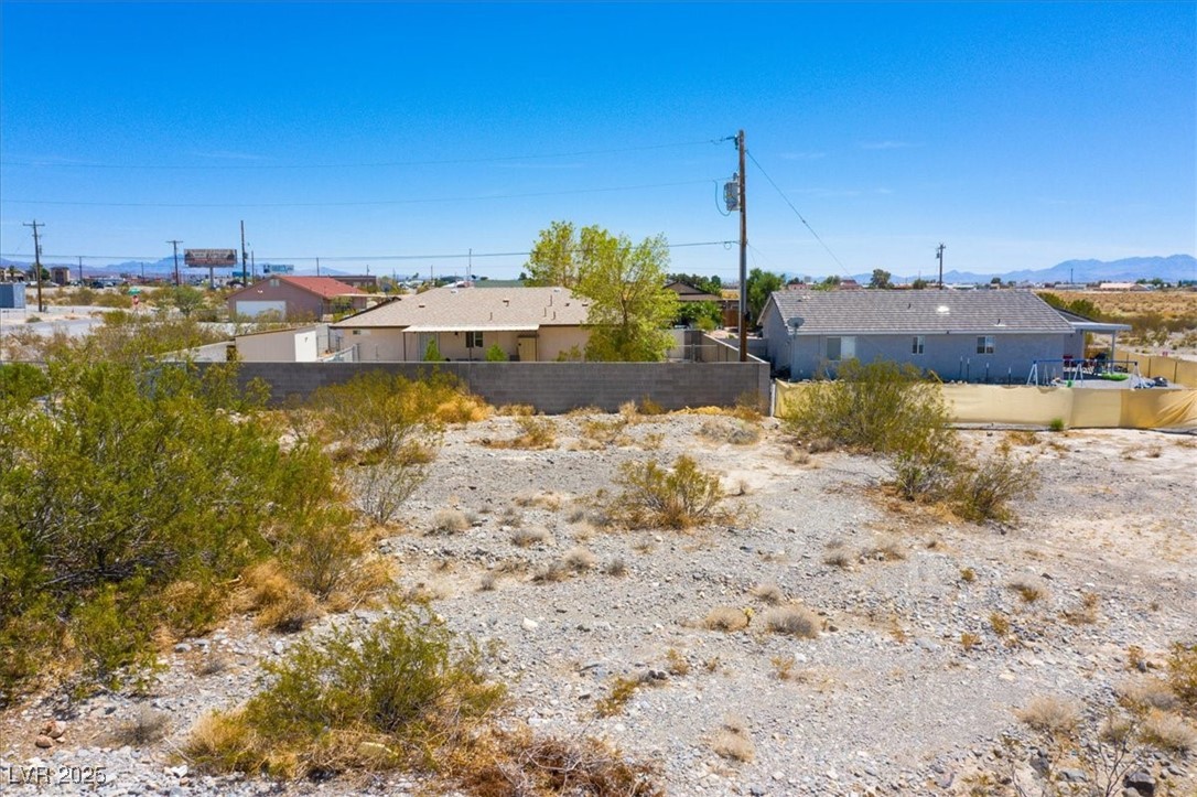 2711 East Dapple Street Property Photo 45