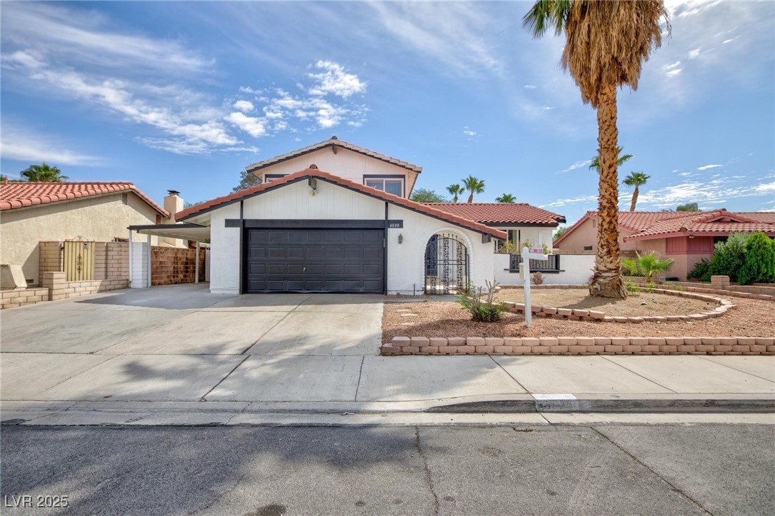 4000 Camas Court Property Photo 1