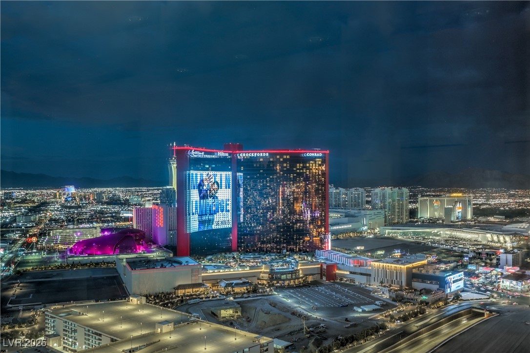 2000 Fashion Show Drive 5019 Property Photo 7