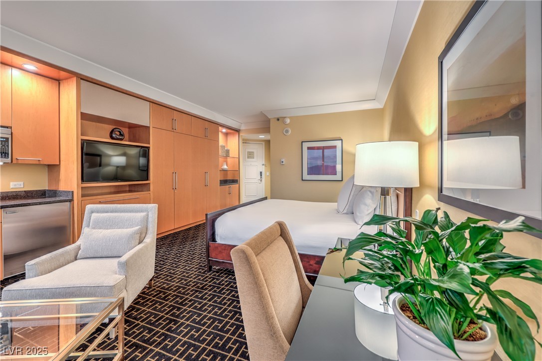 2000 Fashion Show Drive 5019 Property Photo 16