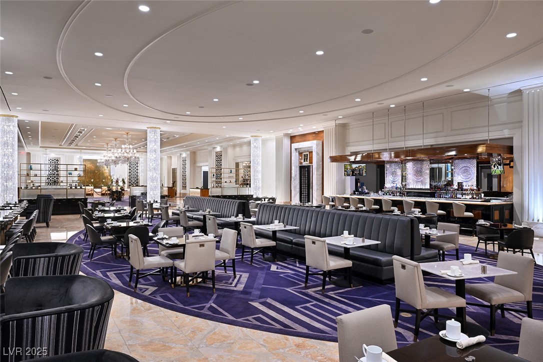 2000 Fashion Show Drive 5019 Property Photo 40