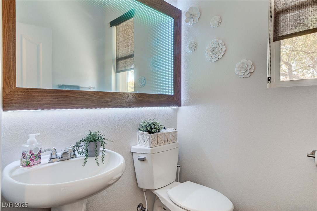 956 Baronet Drive Property Photo 25