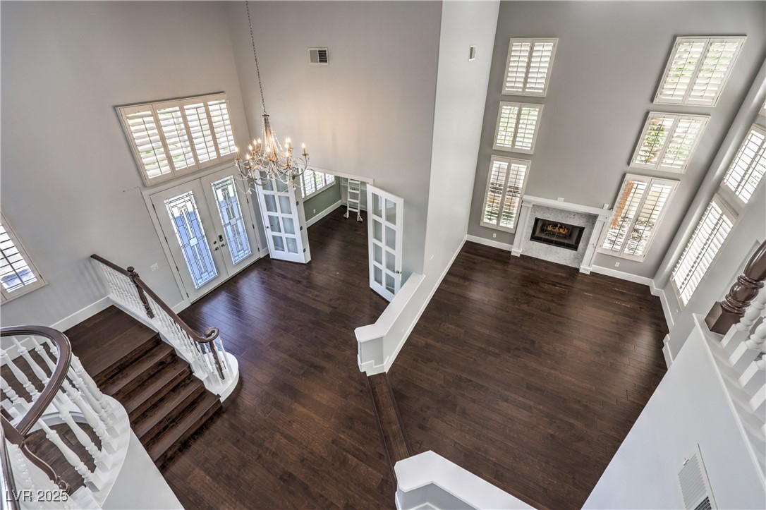 9317 Fontainbleu Property Photo 6