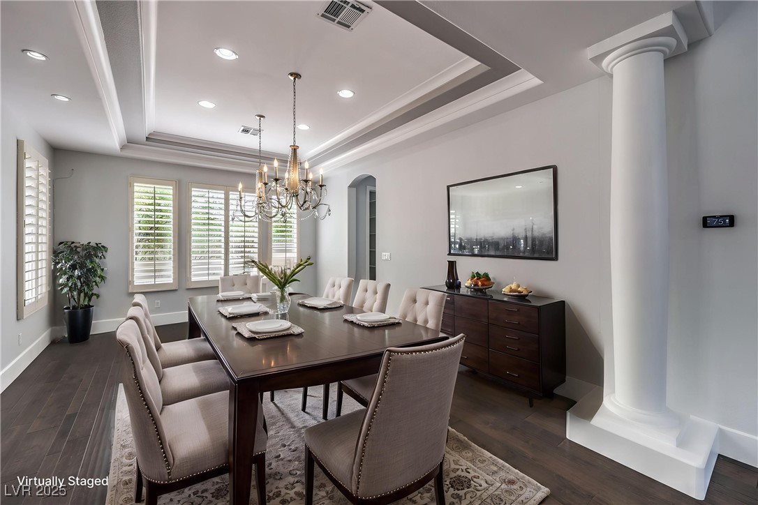 9317 Fontainbleu Property Photo 13