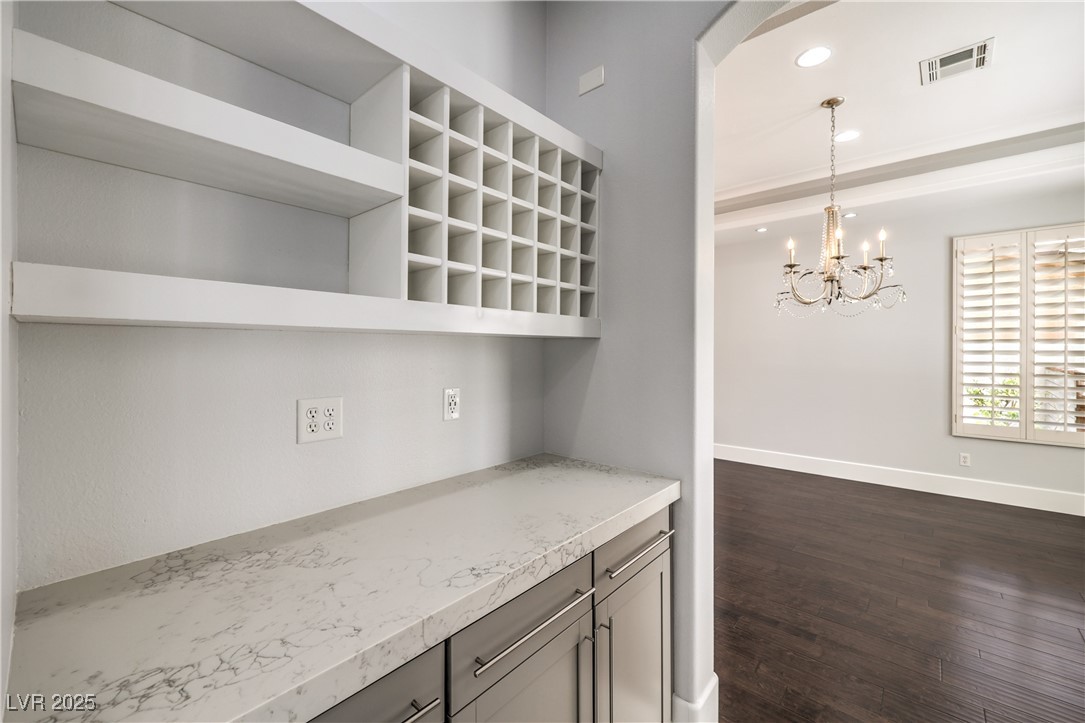 9317 Fontainbleu Property Photo 25