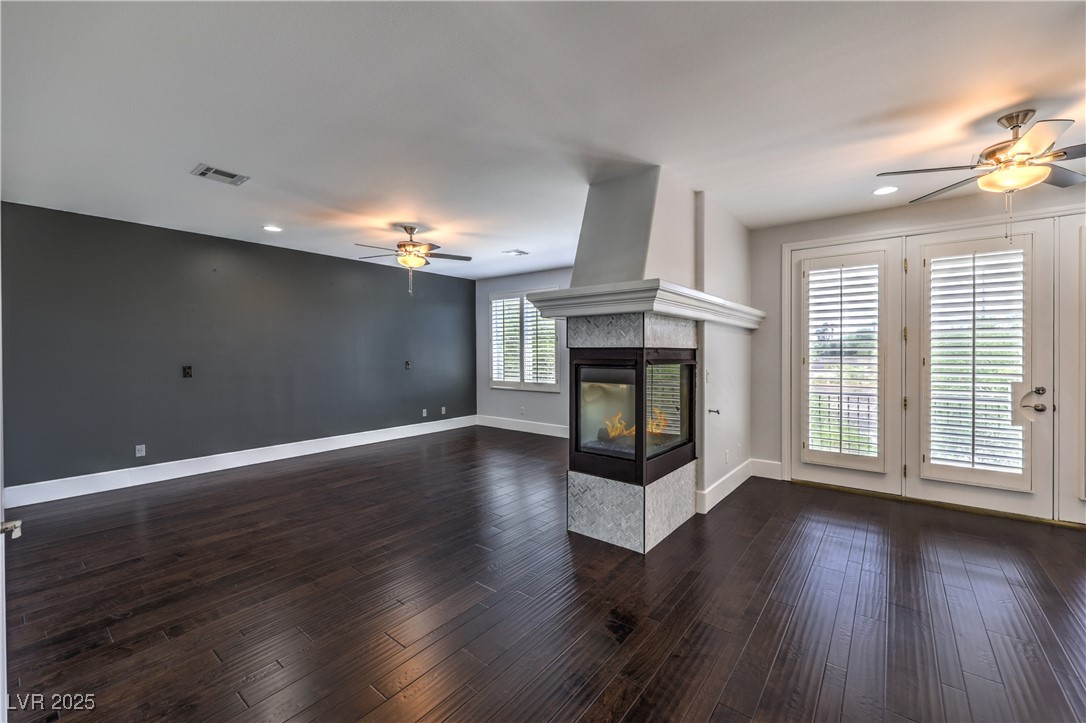 9317 Fontainbleu Property Photo 29