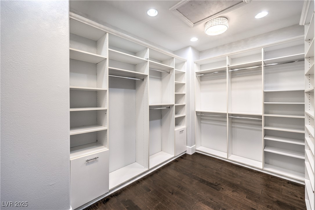 9317 Fontainbleu Property Photo 34