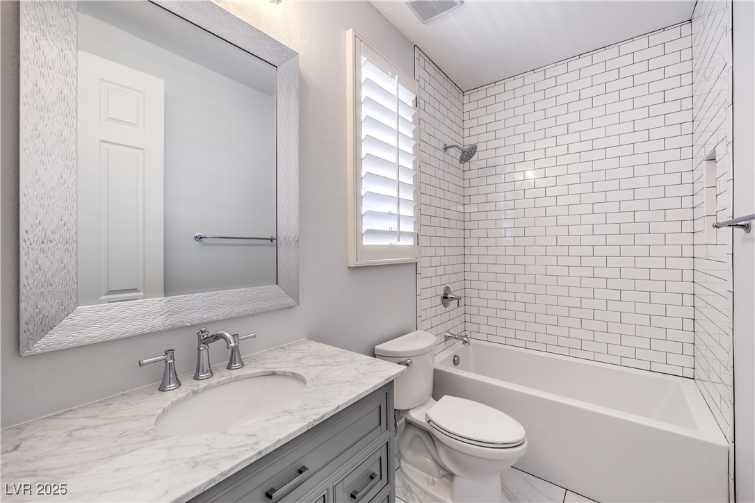 9317 Fontainbleu Property Photo 40