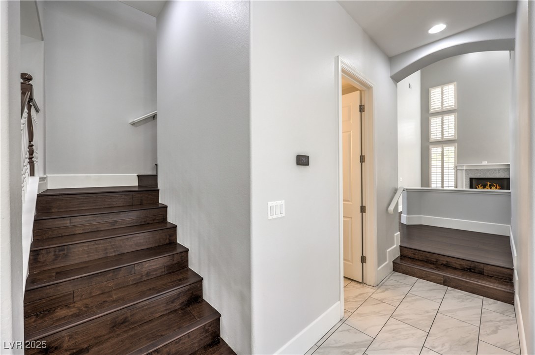 9317 Fontainbleu Property Photo 45