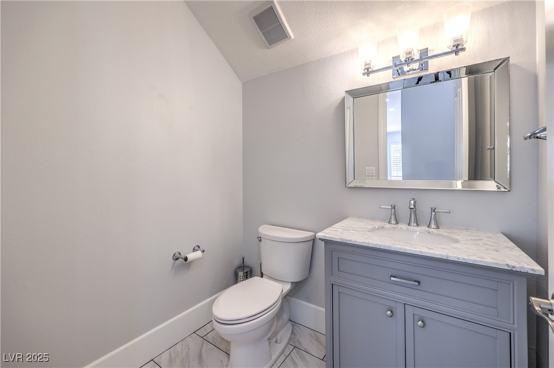 9317 Fontainbleu Property Photo 46