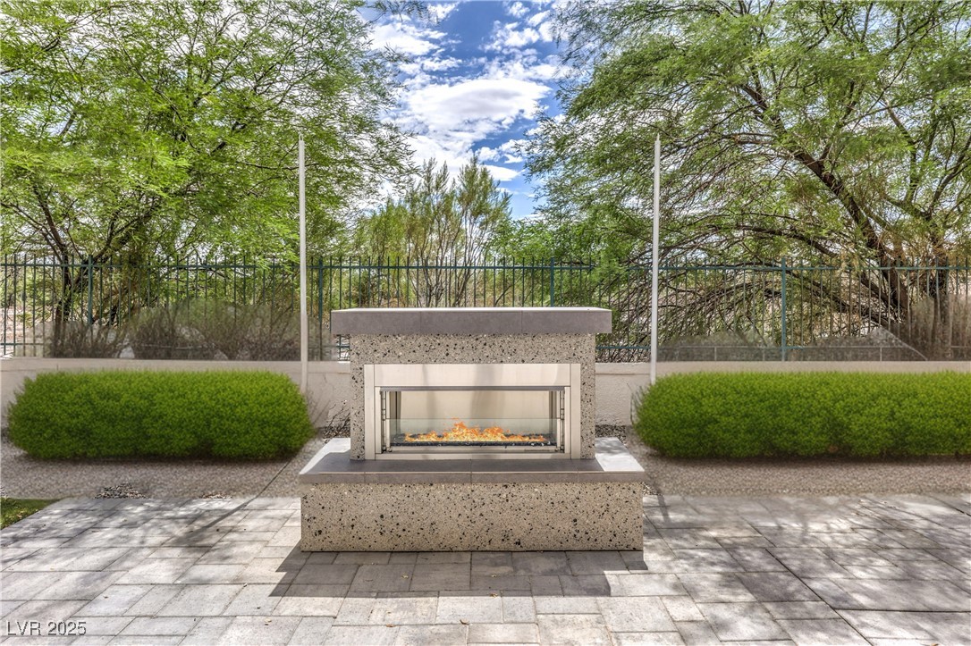 9317 Fontainbleu Property Photo 51