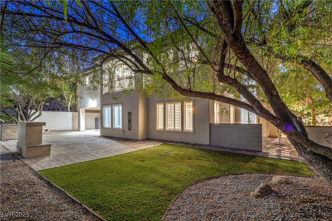 9317 Fontainbleu Property Photo 55