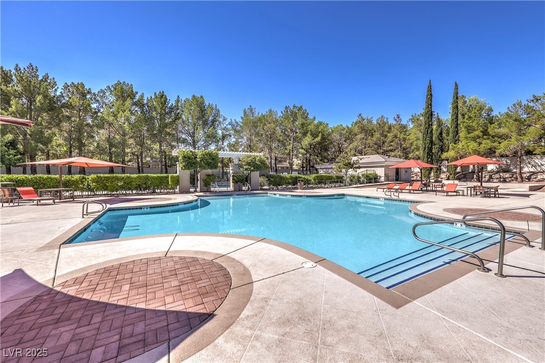 9317 Fontainbleu Property Photo 65