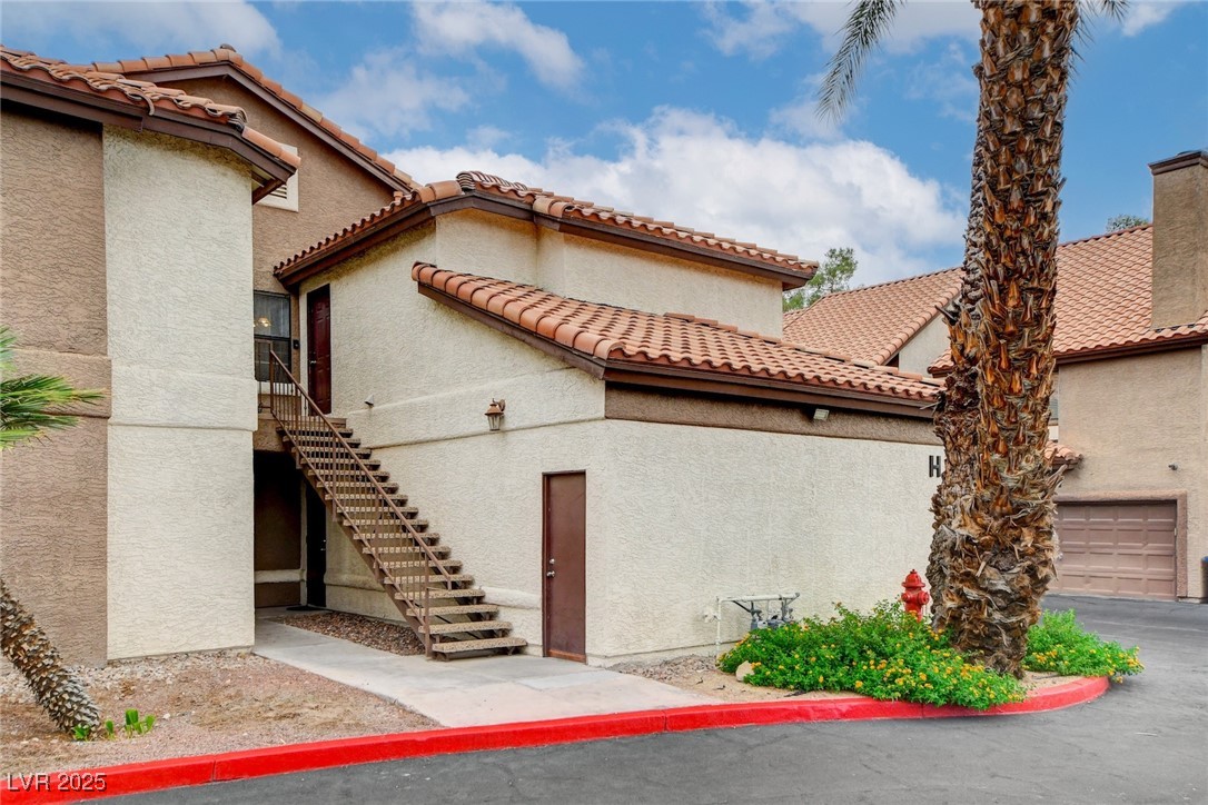 2995 East Sunset Road 209 Property Photo 2