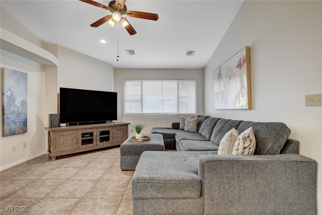 2995 East Sunset Road 209 Property Photo 5