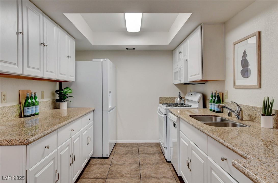 2995 East Sunset Road 209 Property Photo 11