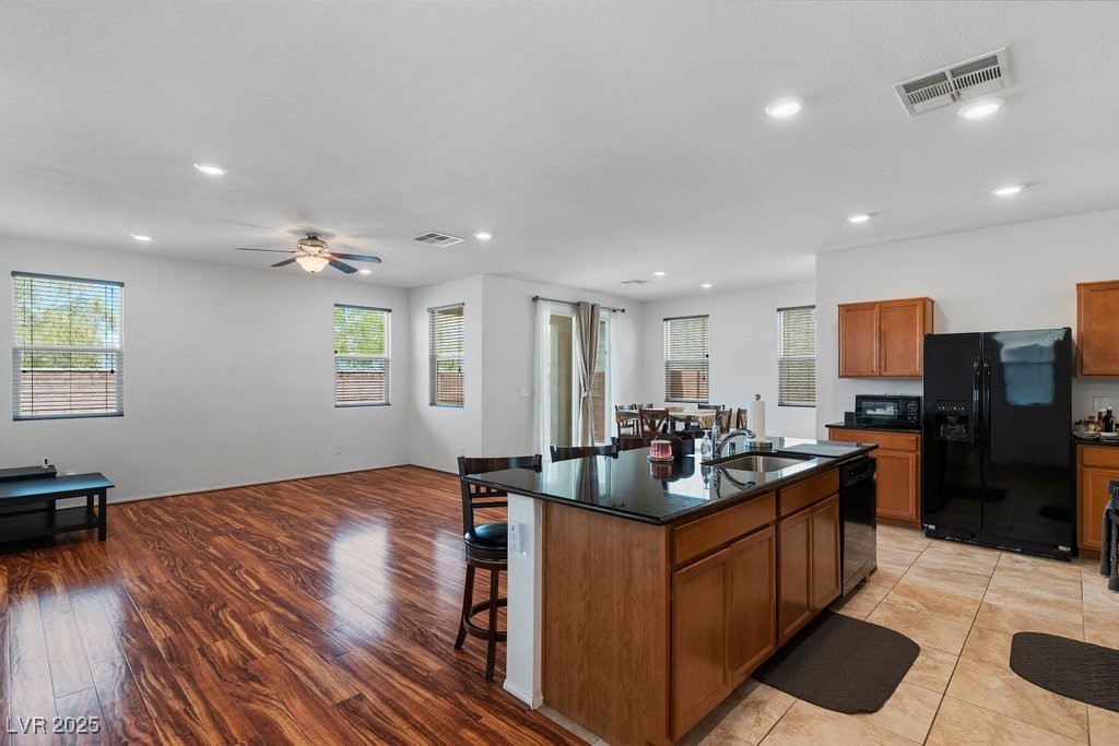 7104 Flathead River Avenue Property Photo 4