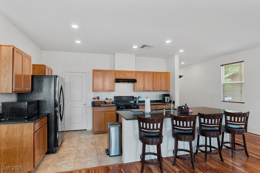 7104 Flathead River Avenue Property Photo 7