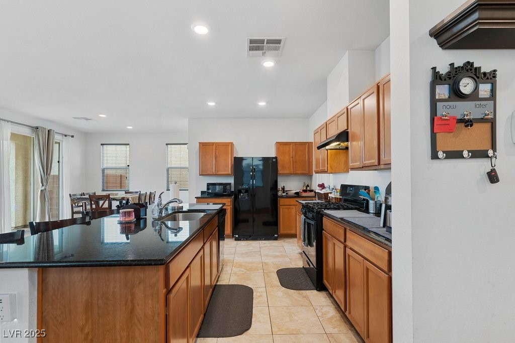 7104 Flathead River Avenue Property Photo 9