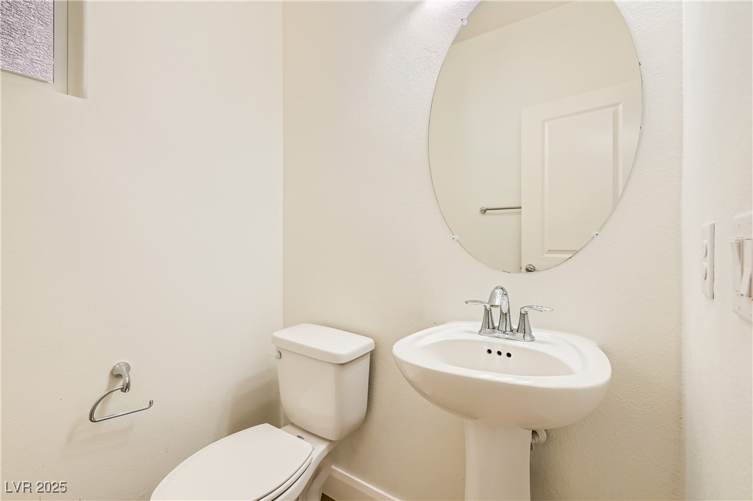 8754 Moon Crater Avenue Property Photo 24