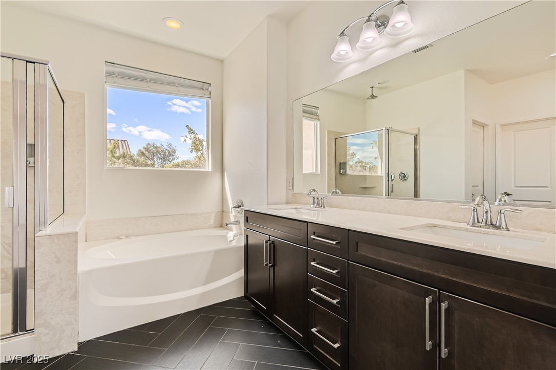 8754 Moon Crater Avenue Property Photo 29