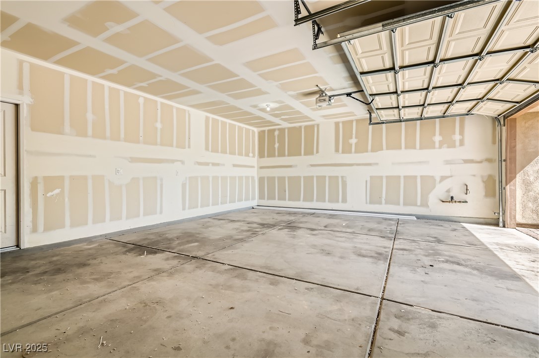 8754 Moon Crater Avenue Property Photo 47