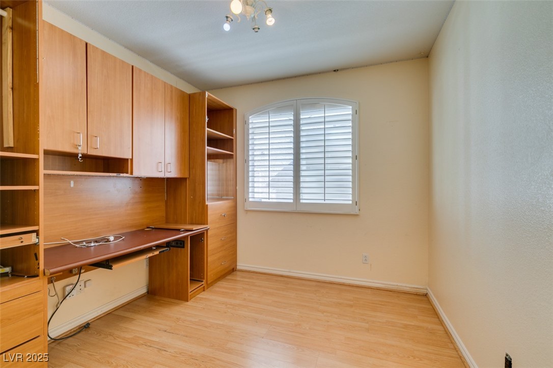 1004 Collingtree Street Property Photo 24
