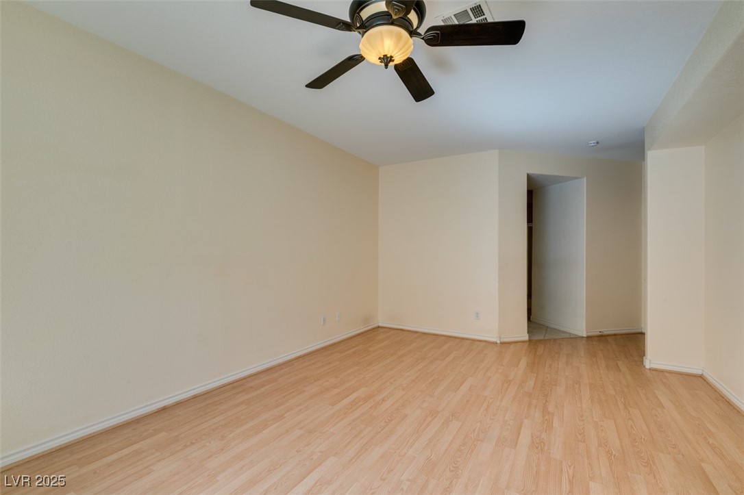 1004 Collingtree Street Property Photo 33