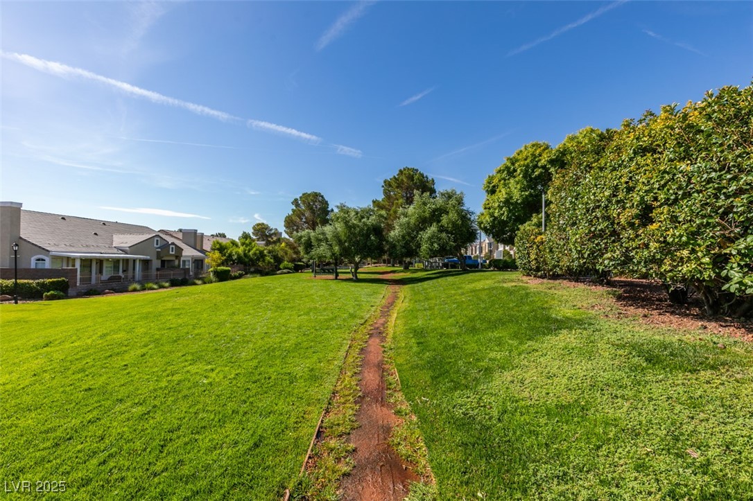 1004 Collingtree Street Property Photo 45