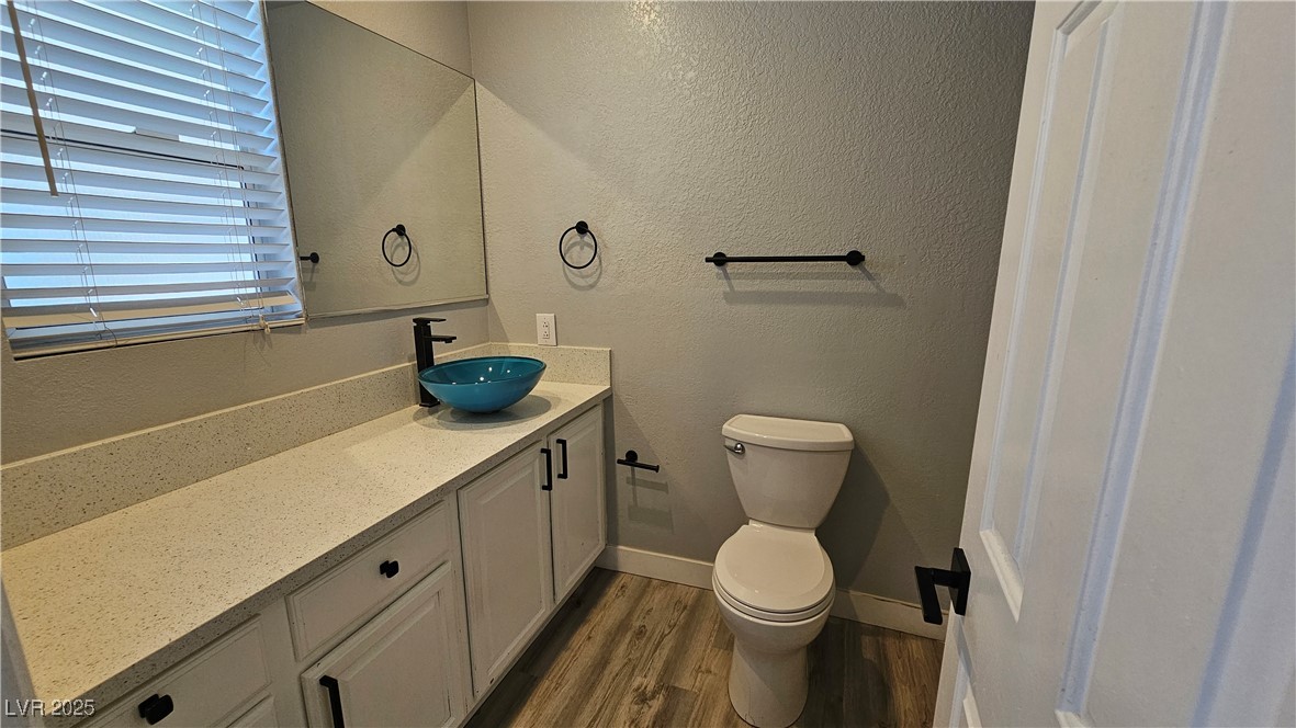 5305 Del Rey Avenue Property Photo 18