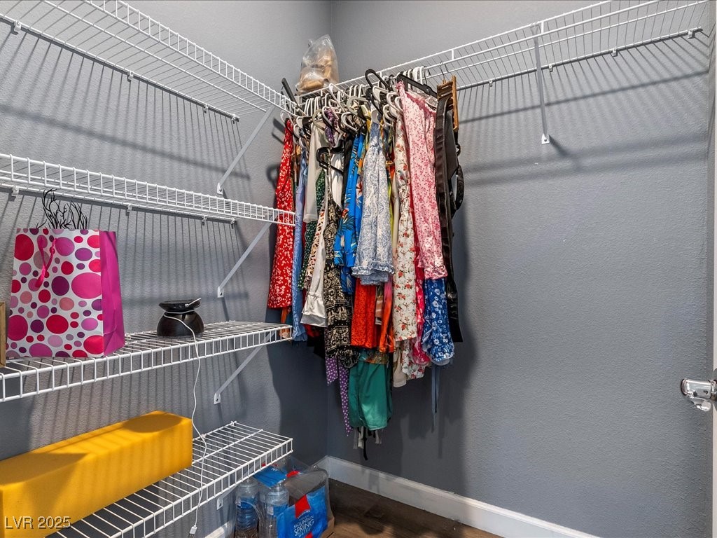 2442 Fanano Street Property Photo 23