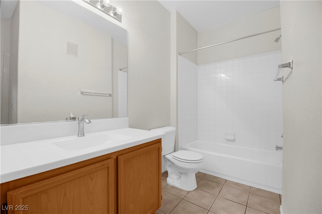 1050 East Cactus Avenue 2073 Property Photo 15