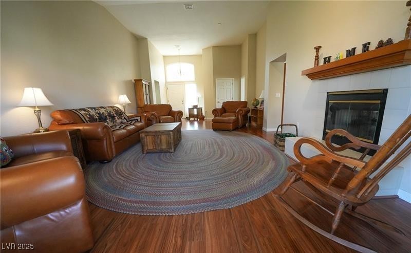 9004 Litchfield Avenue Property Photo 2